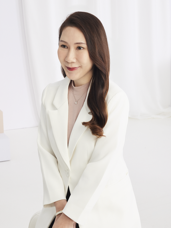 Iris Ding