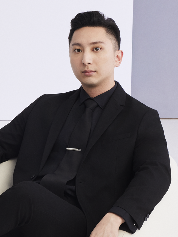 Jiang Yifeng 